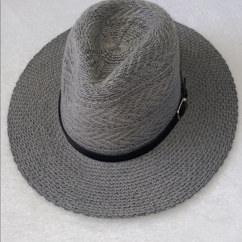 Grey fedora